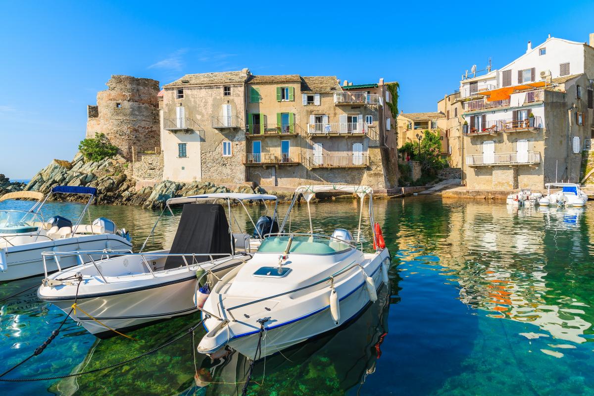 andrea vincentelli Un village paisible entre mer et montagne